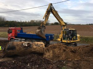 Vlezenbeek sifonput L-profielen, Keerwanden oprit klinkers voortuin afbraak tuinmuur uitgraven stookolieketel_0174