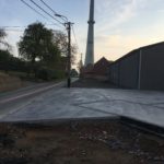 aanleg oprit in gepolierd beton - Massaert bvba