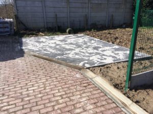 aanleg verharding voor carport in realta klinkers